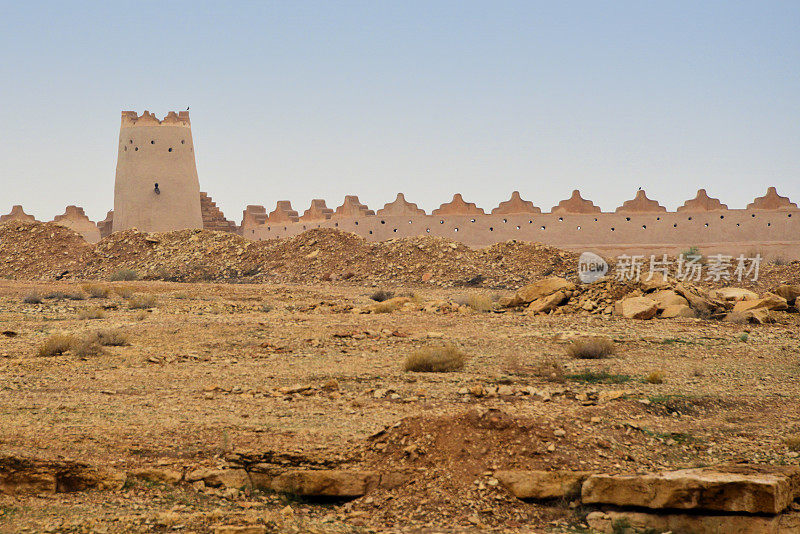 Ad Diriyah城墙-塔和城垛，At-Turaif区，联合国教科文组织世界遗产，利雅得，沙特阿拉伯